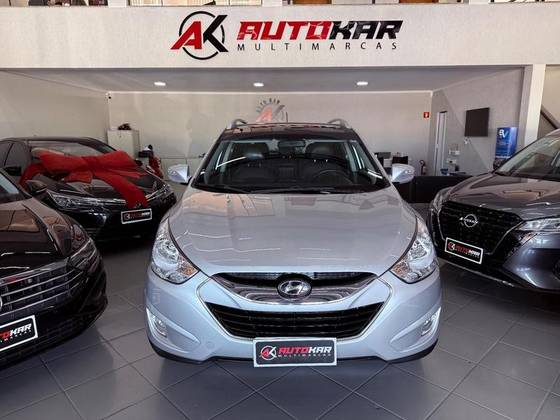 HYUNDAI IX35 2.0 MPI 4X2 16V GASOLINA 4P AUTOMÁTICO HYUNDAI IX35 2.0 MPI 4X2 16V GASOLINA 4P AUTOMÁTICO